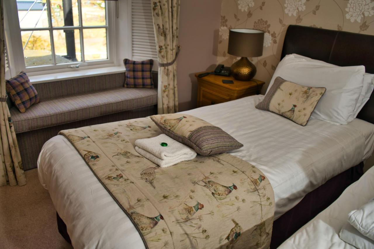 Glen Clova Hotel & Luxury Lodges Millton of Clova Ngoại thất bức ảnh