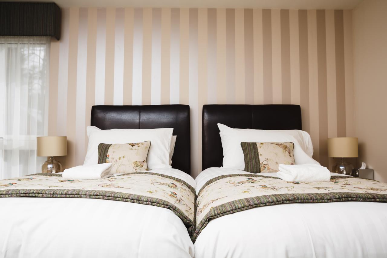 Glen Clova Hotel & Luxury Lodges Millton of Clova Ngoại thất bức ảnh