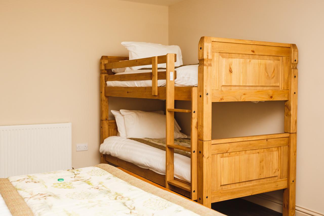 Glen Clova Hotel & Luxury Lodges Millton of Clova Ngoại thất bức ảnh